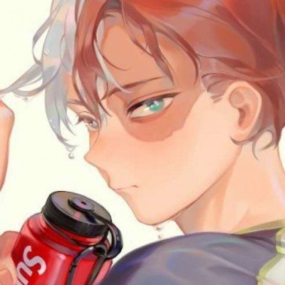5人持手电筒国道拦车